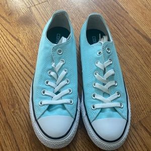 Converse Chuck Taylors